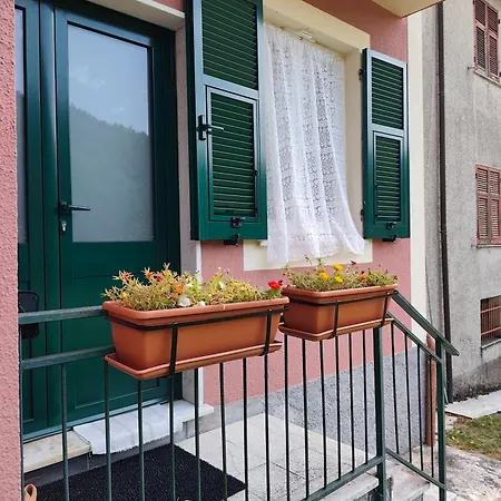 Casa Roncopiano Cabanne
