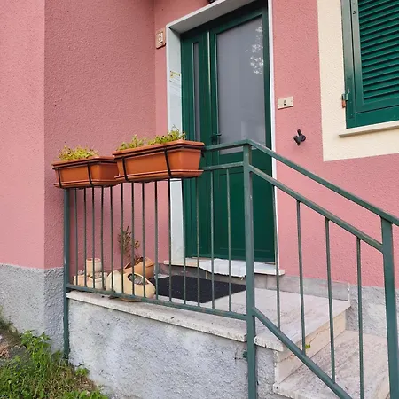 Casa Roncopiano * Cabanne